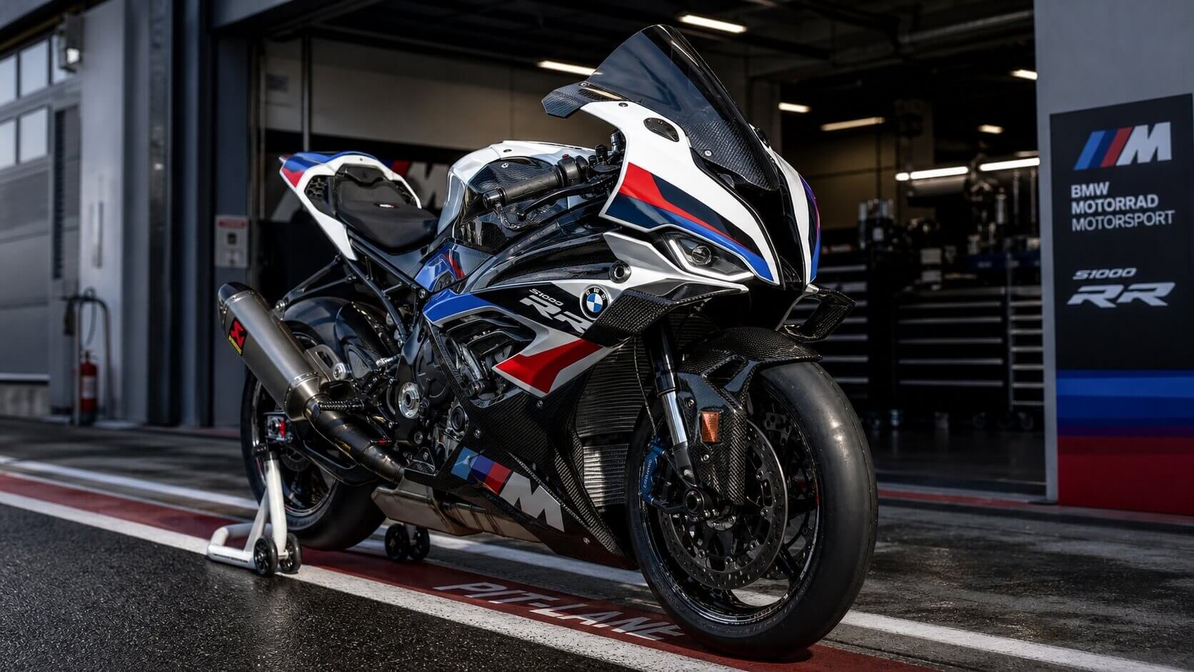 S1000RR Mパッケージの違いを徹底解説
